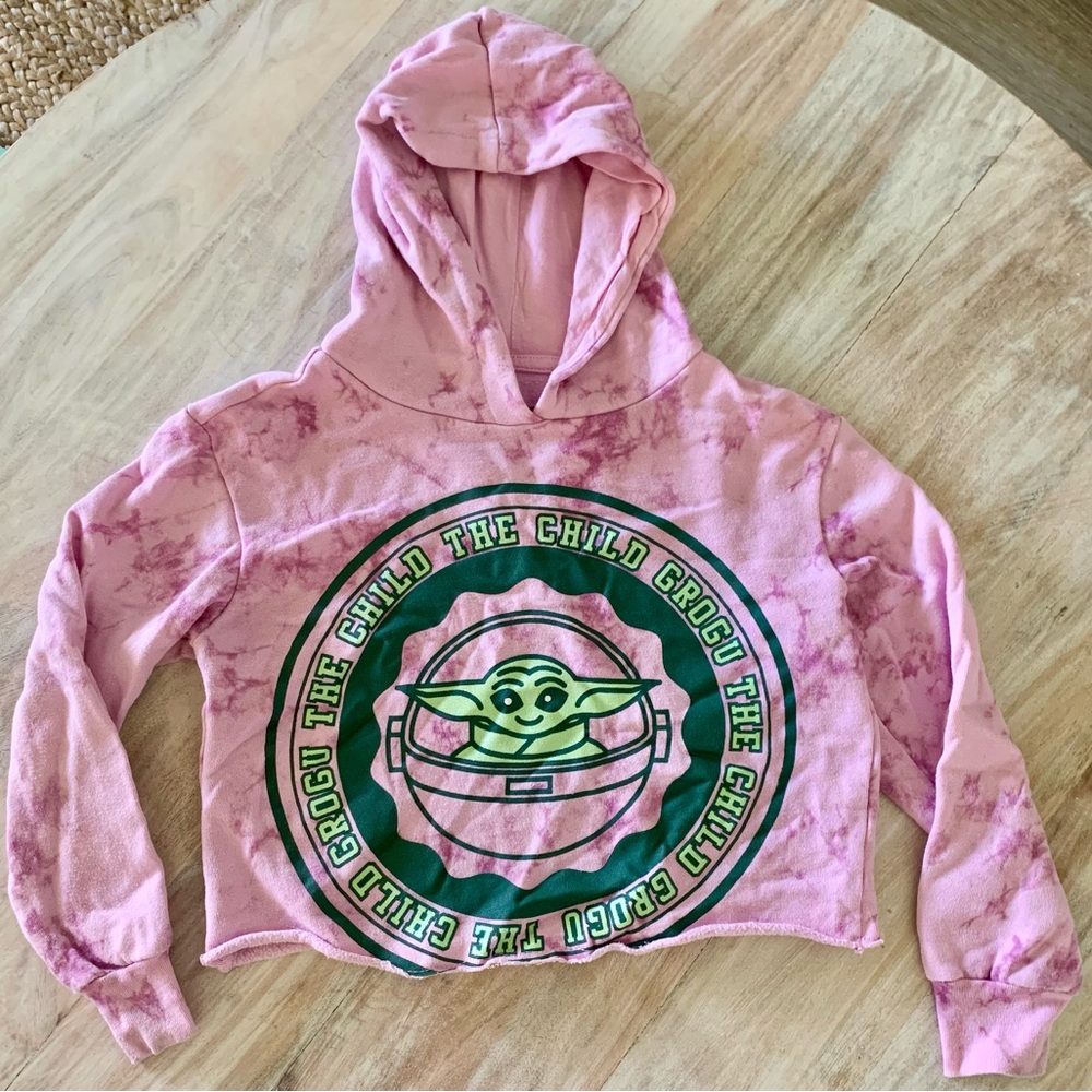 🌈6/$10 Star Wars Baby Yoda Crop Hoodie